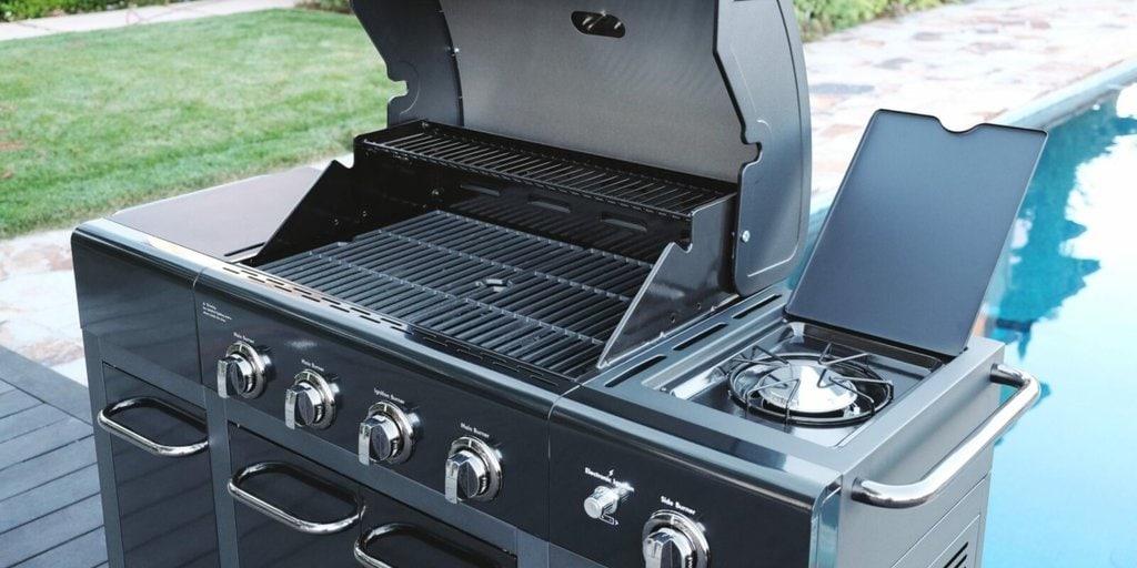 How to Deep Clean Your Gas Grill